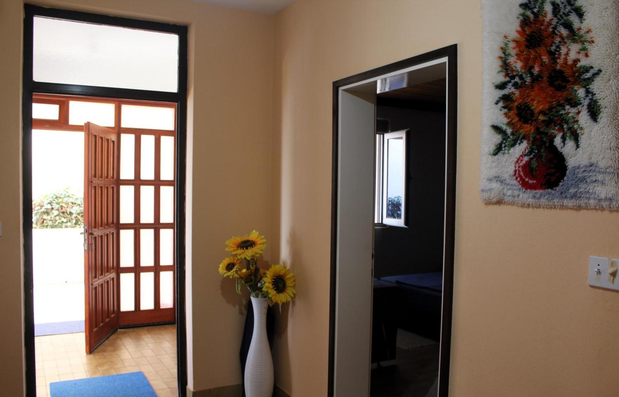 Apartments Olga Ulcinj Exterior foto